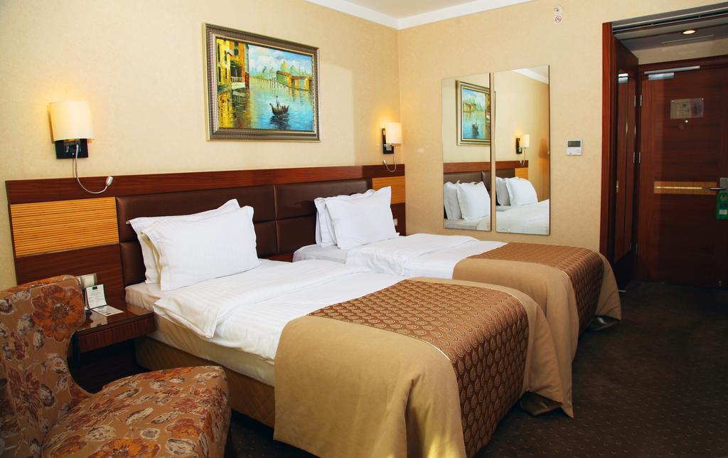 Armis Hotel