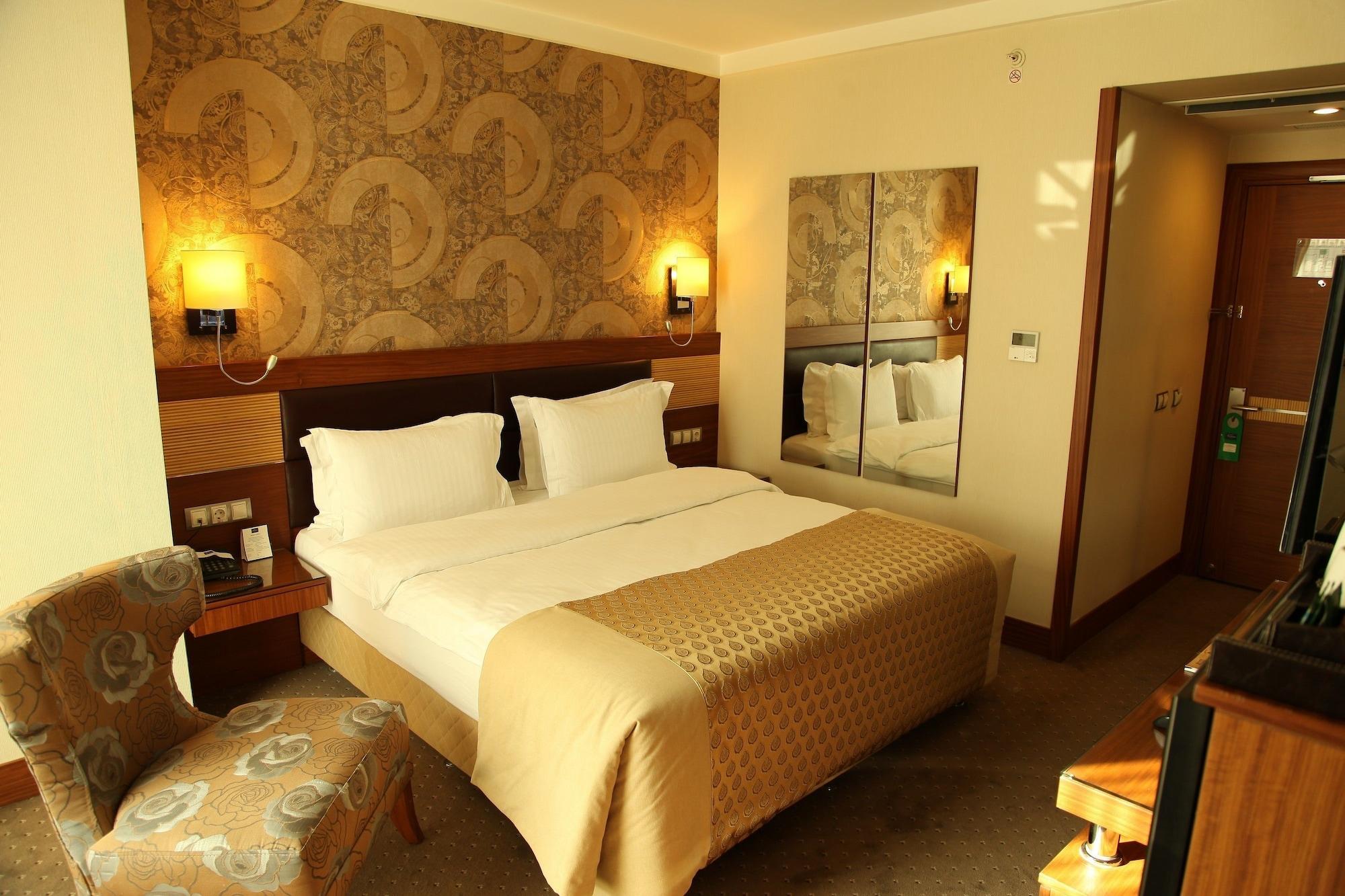 Hotel Armis 4*