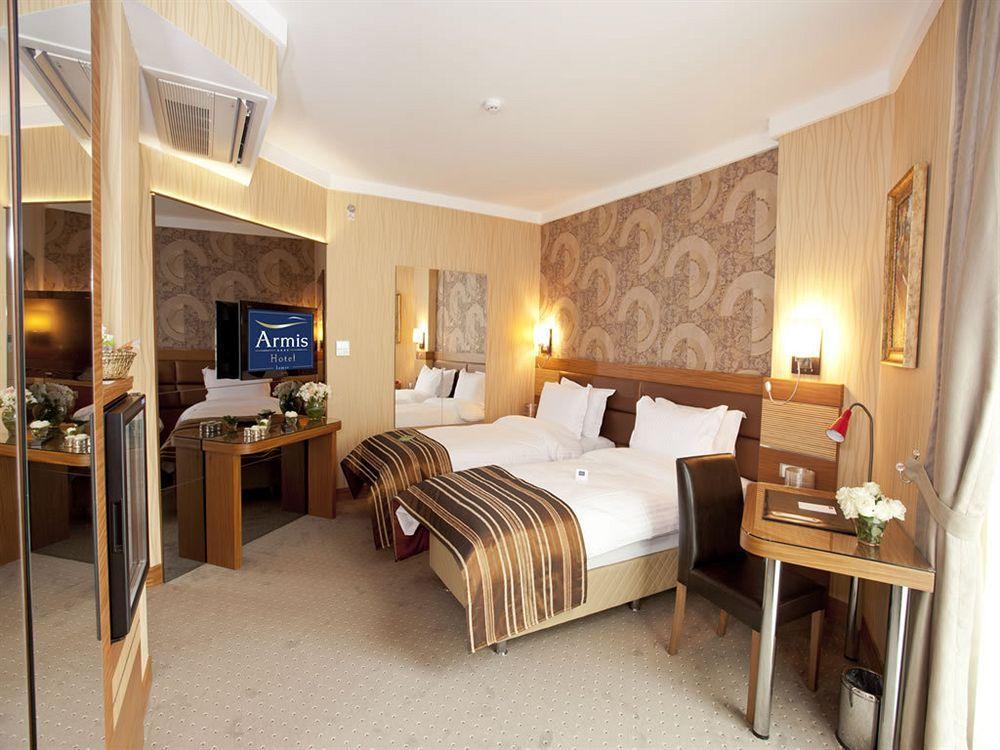 Armis 4* Izmir