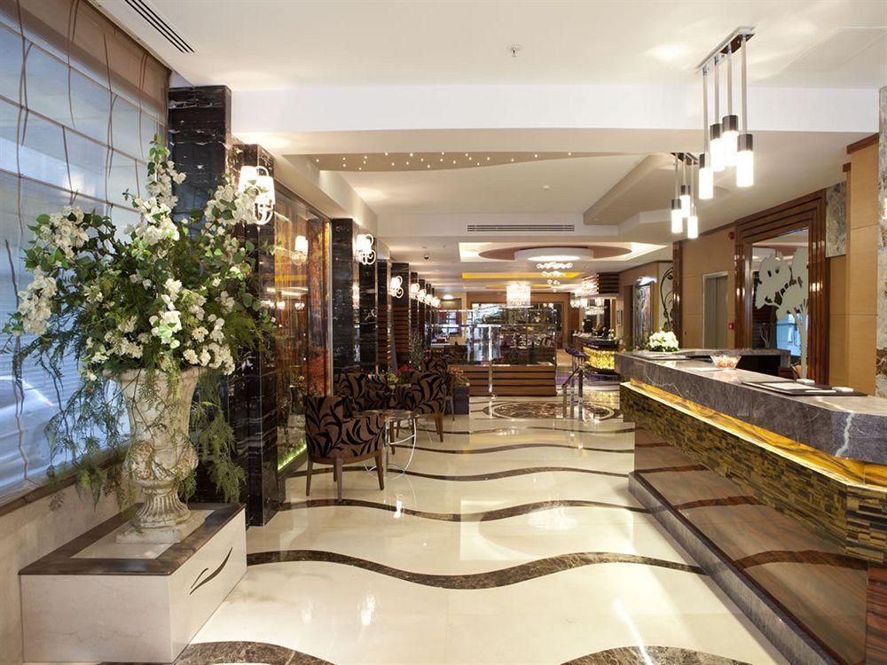 Armis Hotel 4*